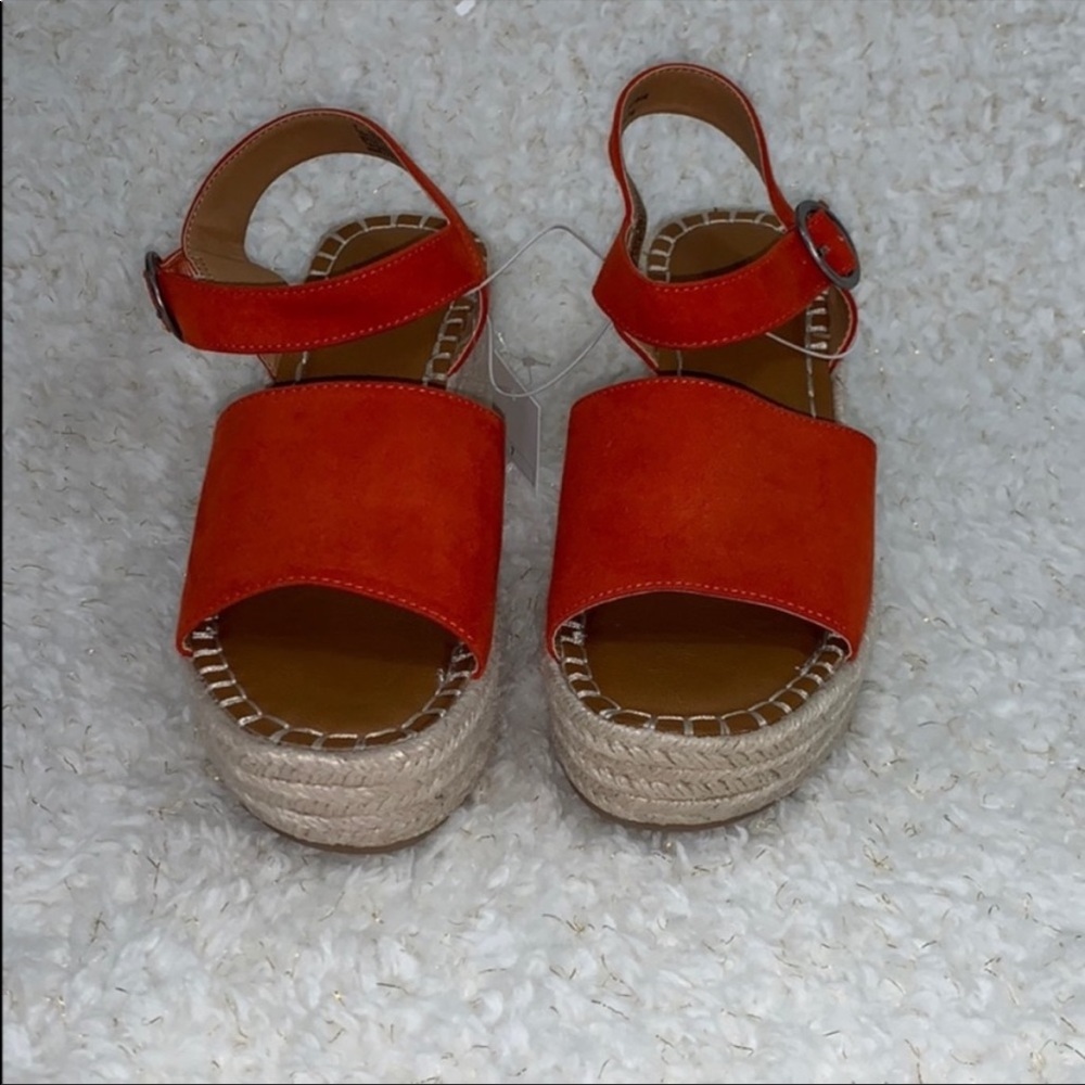 Universal Thread Orange Wedges - Picture 3 of 8